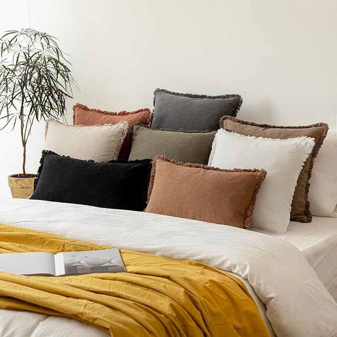 Foindtower Set of 2 Decorative Linen Fringe Lumbar Throw Pillow Covers Boho Farmhouse Cushion Cover with Tassels Soft Accent