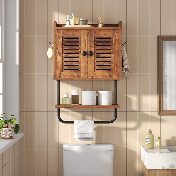 HOOBRO Bathroom Wall Cabinet, Double Doors Medicine Cabinet with Towel Bar, Adjustable Shelf, 2 Hooks, Over The Toilet Storag