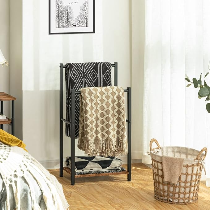 HOOBRO Blanket Ladder for Living Room and Bedroom, Standing Towel Rack, Decorative Ladder Shelf, Wall Leaning Farmhouse Blank