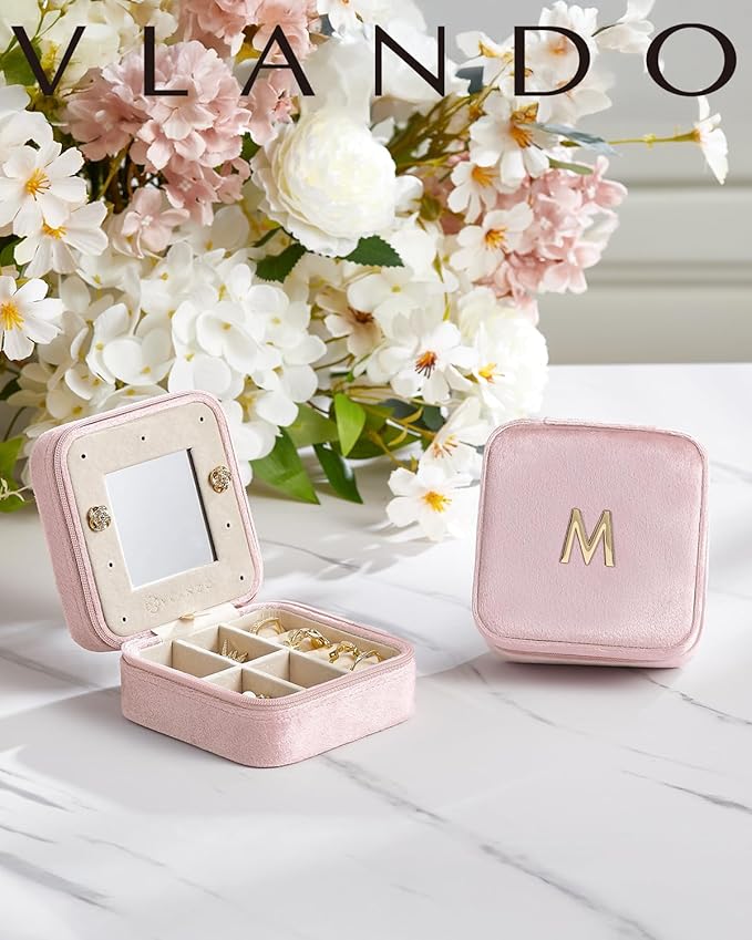 Vlando Preppy Stuff for Teen Girls, Girls Jewelry Box, Teen Girl Chid Gifts Trendy Stuff, Monogrammed Gifts Travel Jewelry Ca