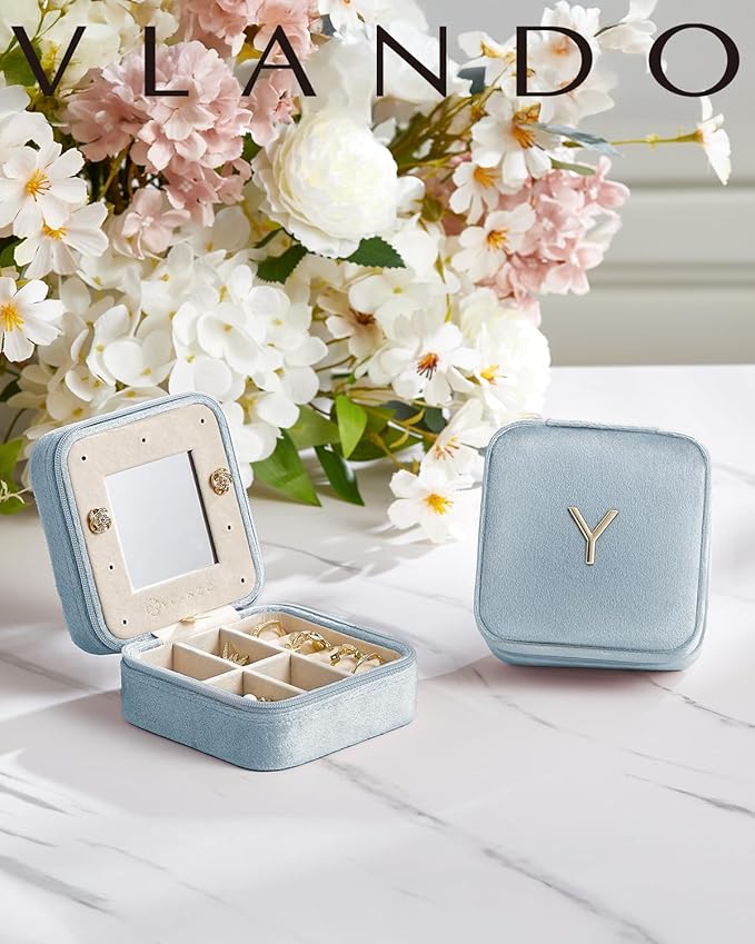 Vlando Jewelry Case for Girls Womens Fashion, Pink Jewelry Box Travel Must Haves, Jewelry Box for Girls, Small Travel Jewelry