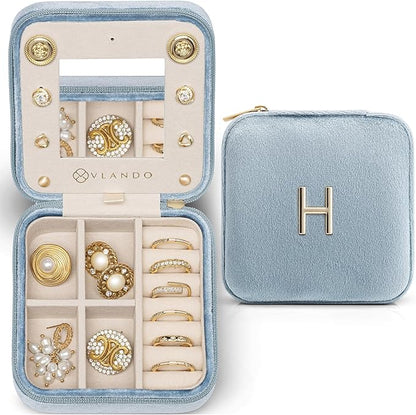 Vlando Jewelry Case for Girls Womens Fashion, Pink Jewelry Box Travel Must Haves, Jewelry Box for Girls, Small Travel Jewelry